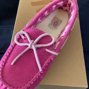 Brand new, never worn uggs